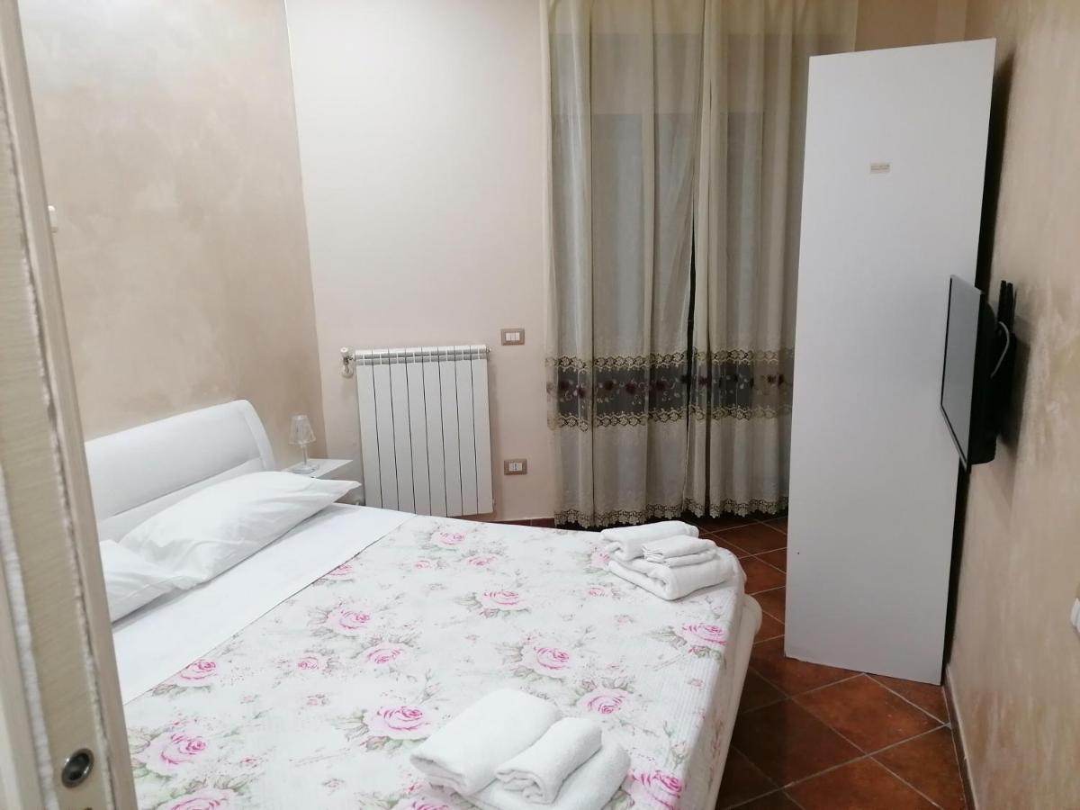 Bed and Breakfast Casa Amelia à Naples Extérieur photo
